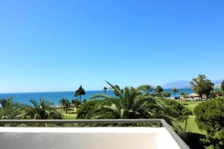3 slaapkamer Penthouse te koop in Marbella met zwembad garage - € 1.900.000 (Ref: 10001776)