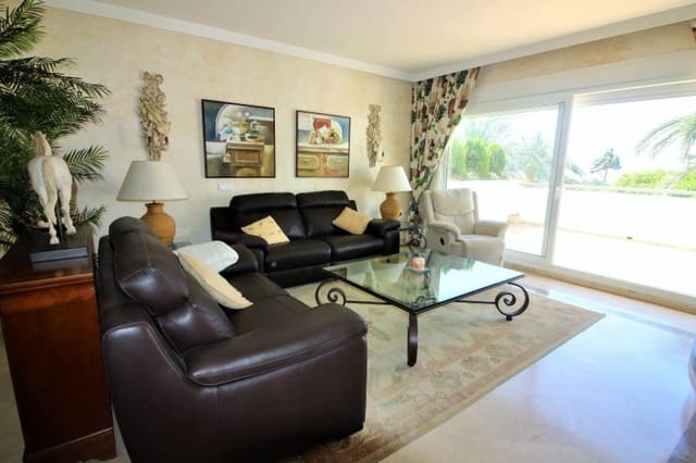 3 slaapkamer Penthouse te koop in Marbella met zwembad garage - € 1.900.000 (Ref: 10001776)