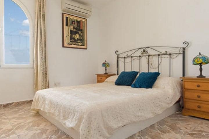 4 sypialnia Willa na sprzedaż w Mijas Costa z basenem garażem - 2 700 000 € (Ref: 10001777)