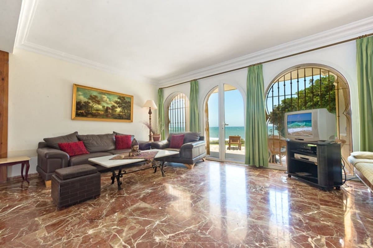 4 sypialnia Willa na sprzedaż w Mijas Costa z basenem garażem - 2 700 000 € (Ref: 10001777)