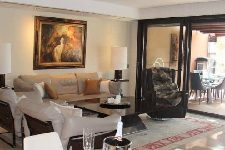 3 camera da letto Attico in vendita in Marbella con piscina garage - 2.250.000 € (Rif: 10001778)
