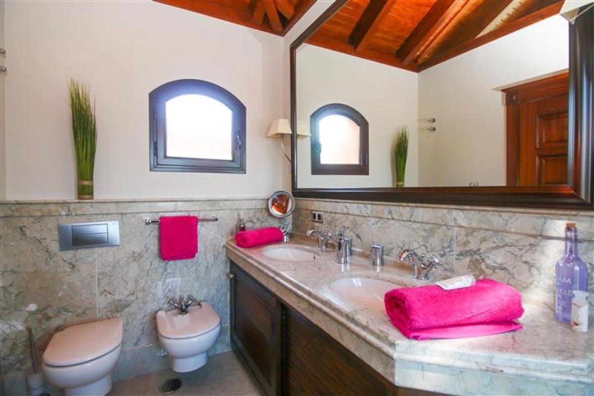 3 camera da letto Attico in vendita in Marbella con piscina garage - 2.250.000 € (Rif: 10001778)