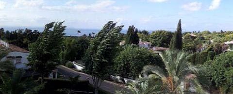 3 sypialnia Penthouse na sprzedaż w Marbella z basenem - 1 700 000 € (Ref: 10001780)