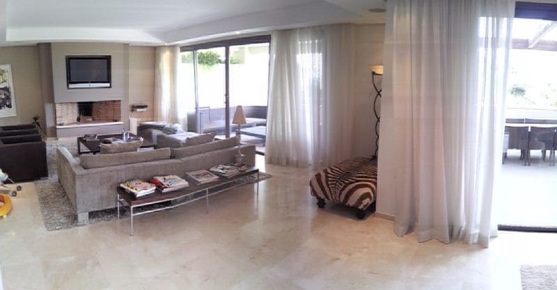 3 sypialnia Penthouse na sprzedaż w Marbella z basenem - 1 700 000 € (Ref: 10001780)