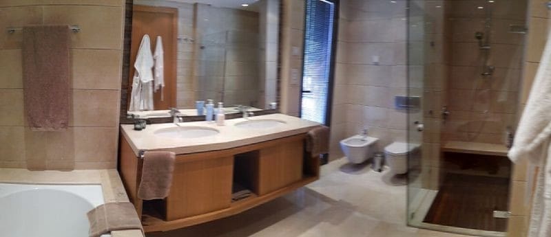3 sypialnia Penthouse na sprzedaż w Marbella z basenem - 1 700 000 € (Ref: 10001780)