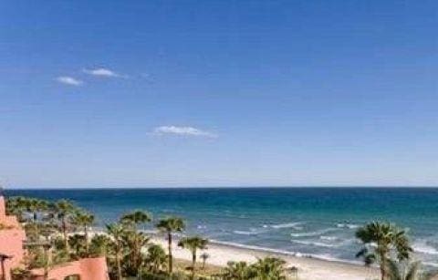 3 camera da letto Attico in vendita in Estepona con piscina garage - 1.445.000 € (Rif: 10001781)