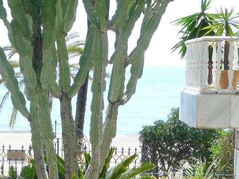 3 soverom Leilighet til salgs i Puerto Banus med svømmebasseng garasje - € 1 695 000 (Ref: 10001782)