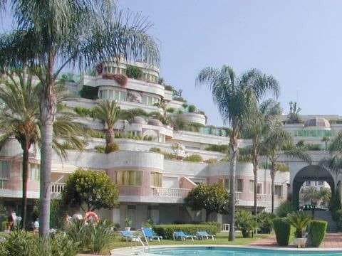 3 camera da letto Appartamento in vendita in Puerto Banus, Marbella con piscina garage - 1.695.000 € (Rif: 10001782)