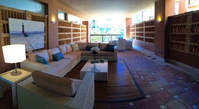 3 sovrum Takvåning till salu i Marbella med pool - 1 157 790 € (Ref: 10001783)