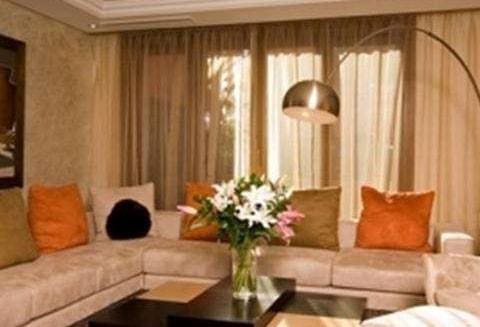 3 slaapkamer Appartement te koop in New Golden Mile met zwembad - € 1.095.000 (Ref: 10001786)