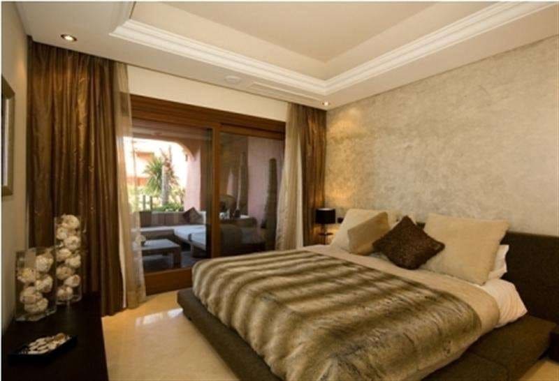3 slaapkamer Appartement te koop in New Golden Mile met zwembad - € 1.095.000 (Ref: 10001786)