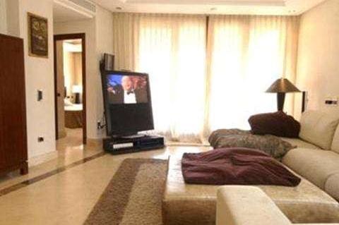 3 bedroom Penthouse for sale in New Golden Mile with pool - € 875,000 (Ref: 10001787)