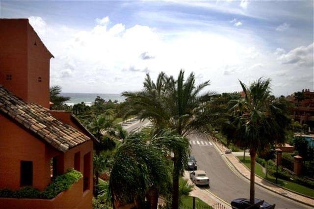 3 soveværelse Penthouse til salg i New Golden Mile, Estepona med swimmingpool - € 875.000 (Ref: 10001787)