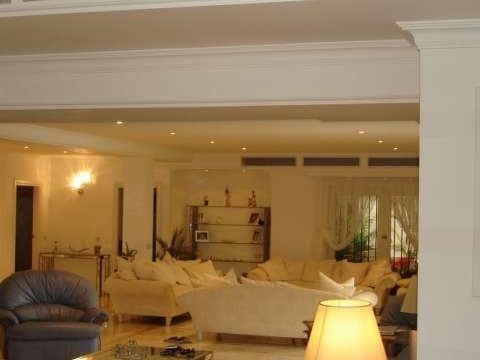 5 slaapkamer Villa te koop in El Paraiso met zwembad garage - € 1.695.000 (Ref: 10001788)