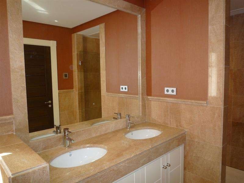 5 slaapkamer Villa te koop in Marbella met zwembad garage - € 3.100.000 (Ref: 10001790)