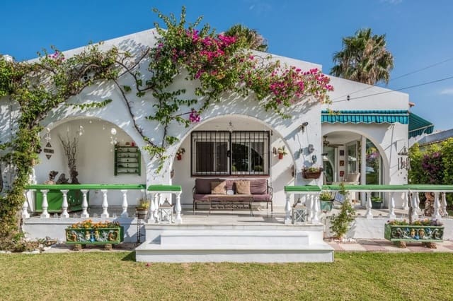 4 camera da letto Villa in vendita in El Paraiso, Estepona con piscina - 550.000 € (Rif: 10001793)