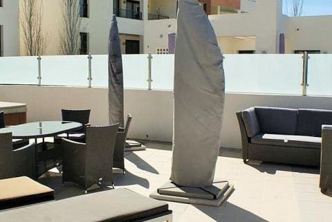 2 Zimmer Penthouse zu verkaufen in Marbella mit Pool Garage - 395.000 € (Ref: 10001794)