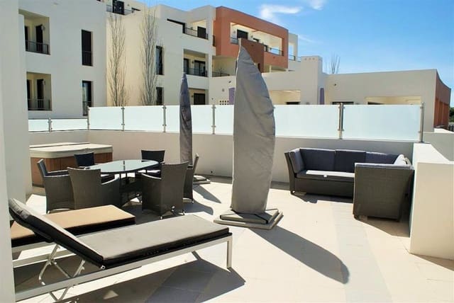 2 Zimmer Penthouse zu verkaufen in Marbella mit Pool Garage - 395.000 € (Ref: 10001794)