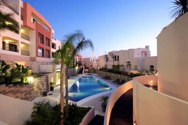 3 quarto Apartamento para venda em Marbella com piscina - 475 000 € (Ref: 10001795)