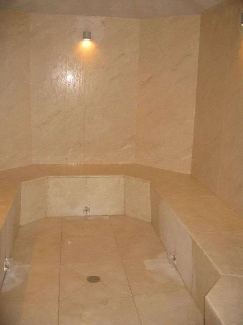 Apartamento de 3 habitaciones en Puerto Banus en venta con piscina garaje - 1.595.000 € (Ref: 10001796)