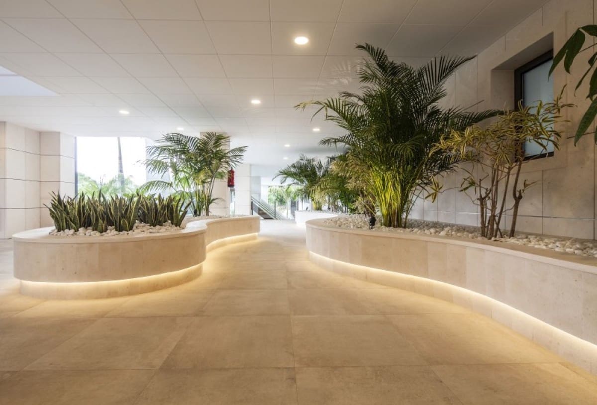 2 soveværelse Lejlighed til salg i Estepona med swimmingpool garage - € 1.100.000 (Ref: 10001799)