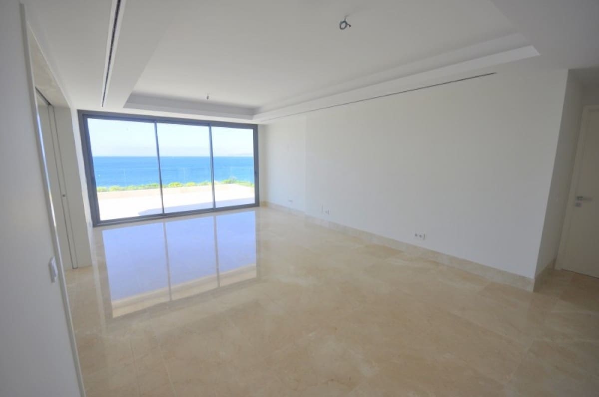 2 soveværelse Lejlighed til salg i Estepona med swimmingpool garage - € 1.100.000 (Ref: 10001799)