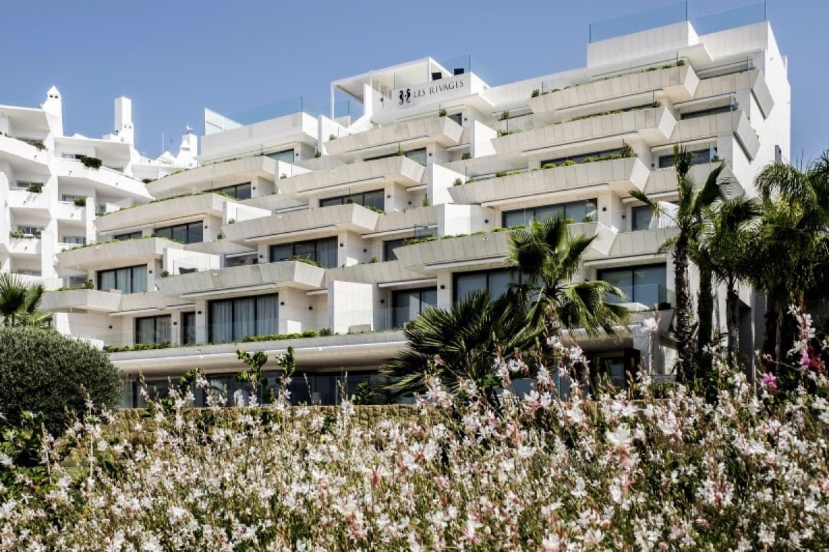2 soveværelse Lejlighed til salg i Estepona med swimmingpool garage - € 1.100.000 (Ref: 10001799)