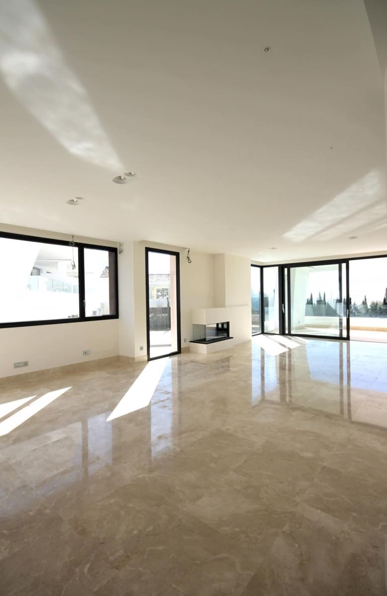 4 sovrum Takvåning till salu i Marbella med pool - 2 975 000 € (Ref: 10001800)