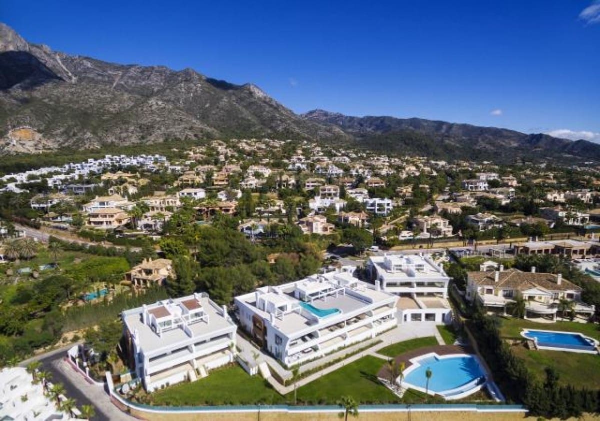 4 sovrum Takvåning till salu i Marbella med pool - 2 975 000 € (Ref: 10001800)