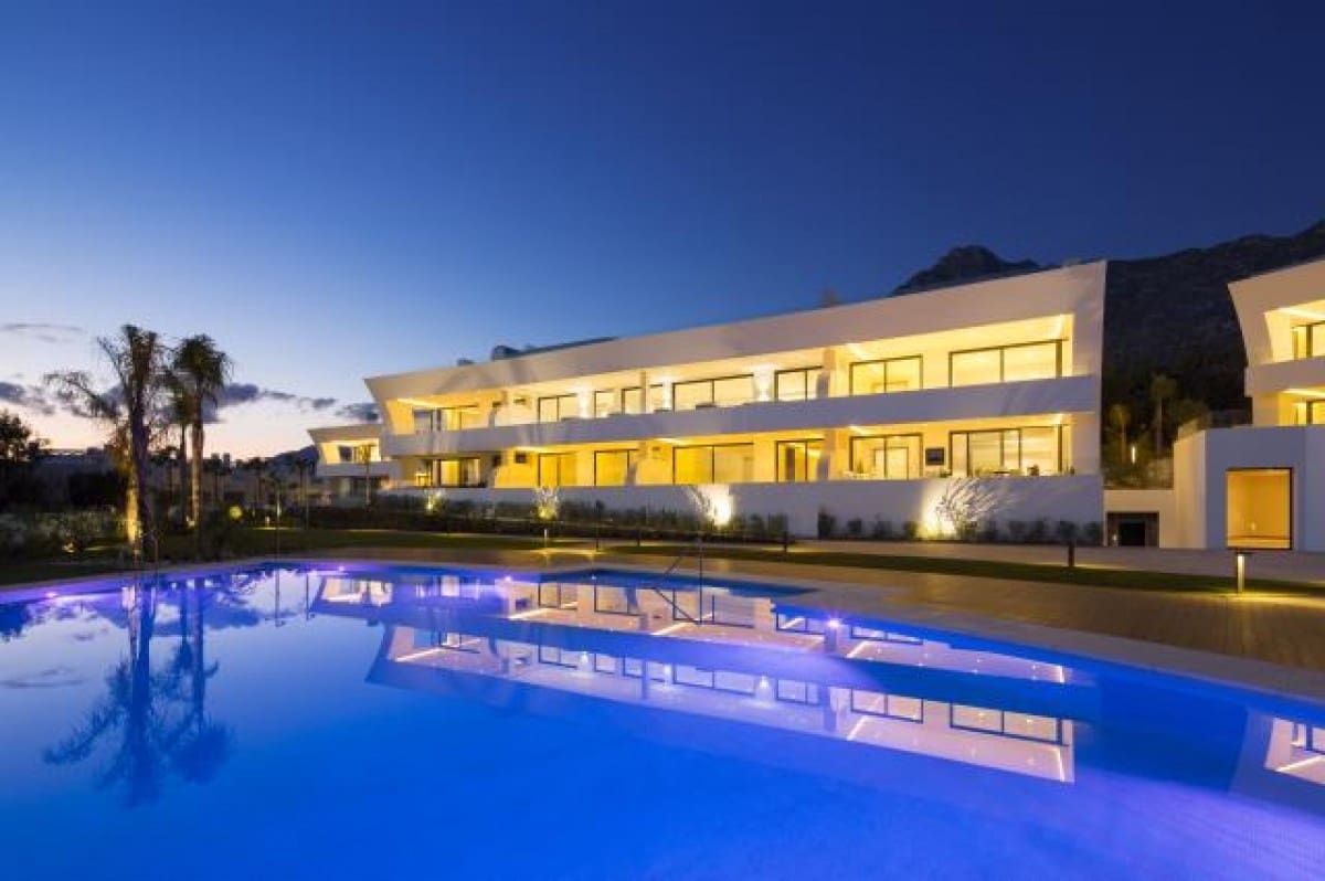 4 sovrum Takvåning till salu i Marbella med pool - 2 975 000 € (Ref: 10001800)