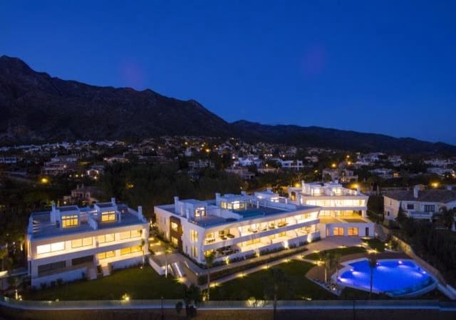 4 sovrum Takvåning till salu i Marbella med pool - 2 975 000 € (Ref: 10001800)
