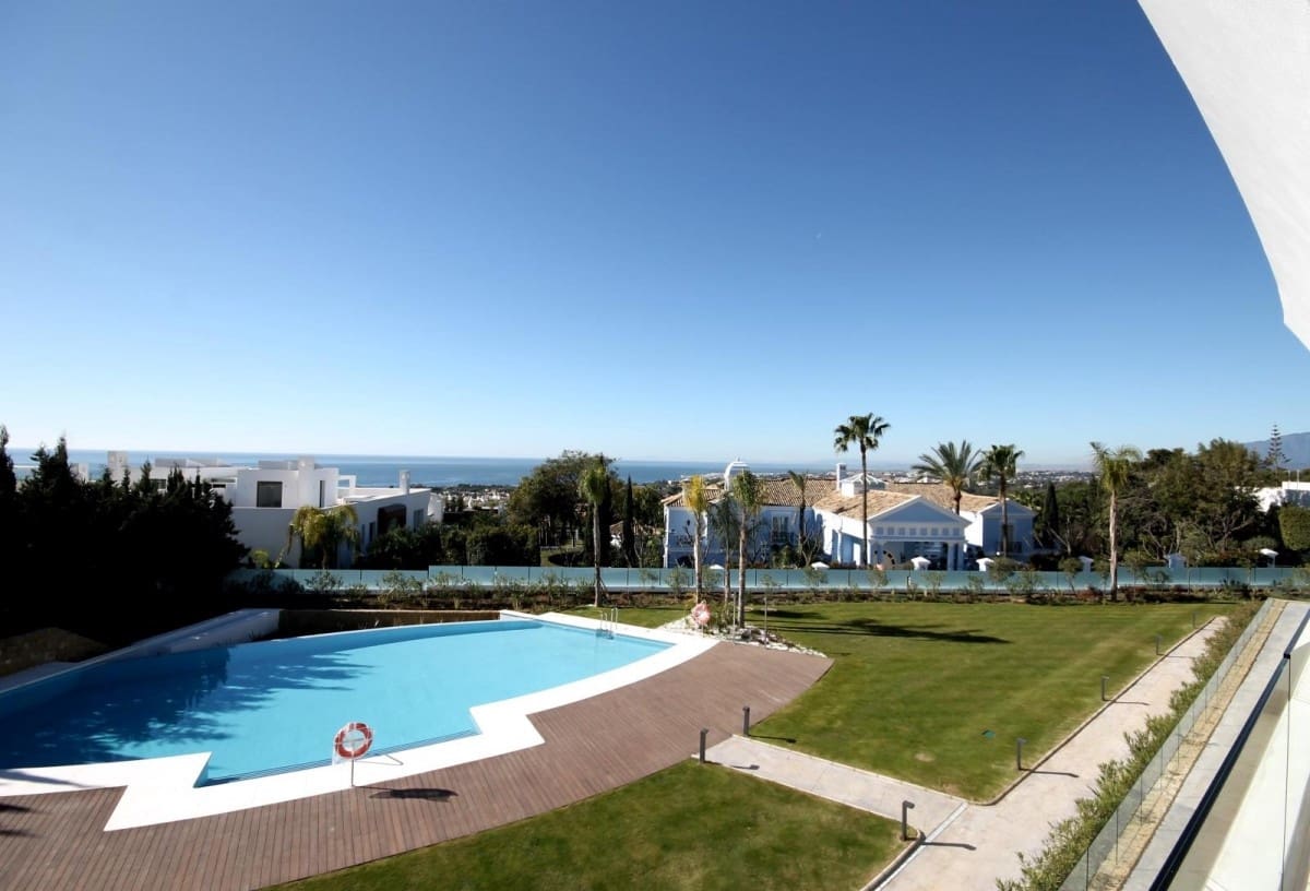 4 sovrum Takvåning till salu i Marbella med pool - 2 975 000 € (Ref: 10001800)