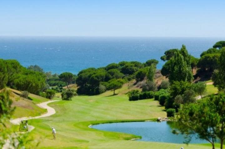 7 sypialnia Willa na sprzedaż w Marbella z basenem garażem - 895 000 € (Ref: 10001801)