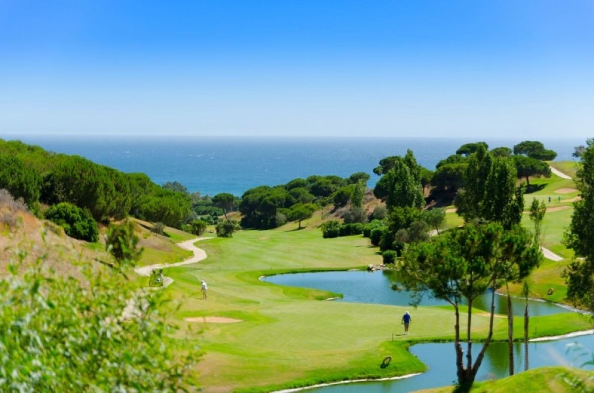 7 sypialnia Willa na sprzedaż w Marbella z basenem garażem - 895 000 € (Ref: 10001801)