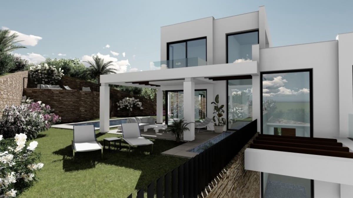 Chalet de 4 habitaciones en Marbella en venta con piscina garaje - 825.000 € (Ref: 10001802)