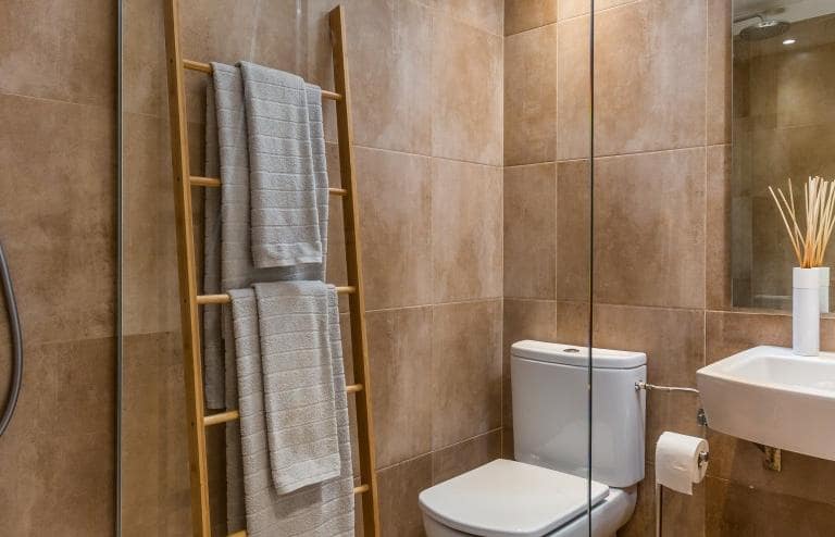 2 sypialnia Apartament na sprzedaż w Estepona z basenem garażem - 304 000 € (Ref: 10001805)