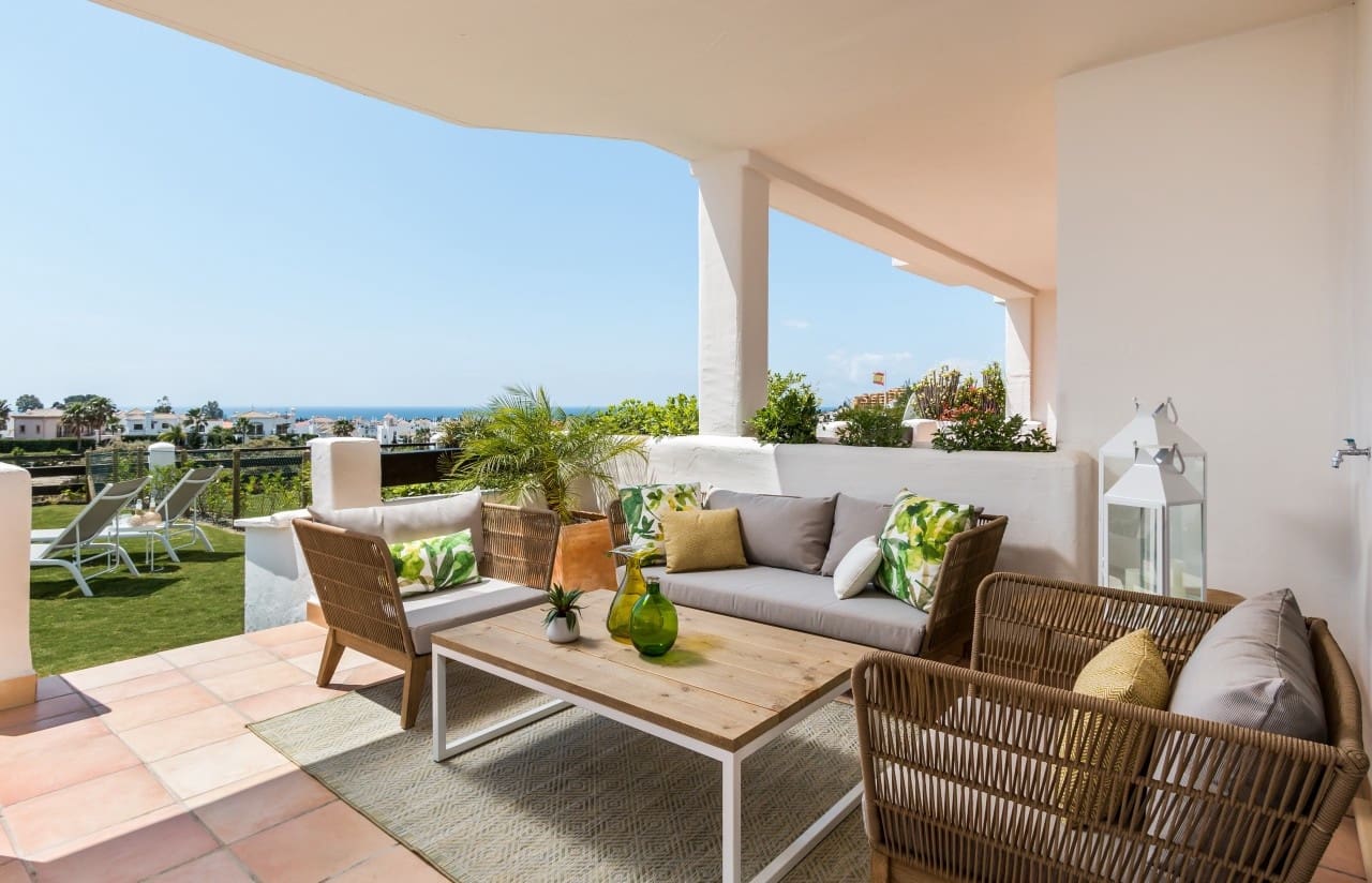 2 sypialnia Apartament na sprzedaż w Estepona z basenem garażem - 304 000 € (Ref: 10001805)
