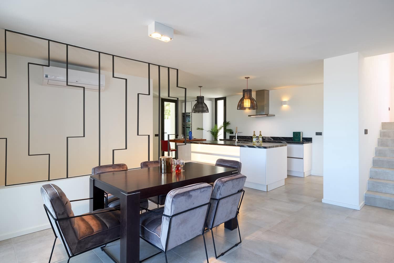 4 sypialnia Willa na sprzedaż w Marbella z basenem garażem - 1 795 000 € (Ref: 10001806)