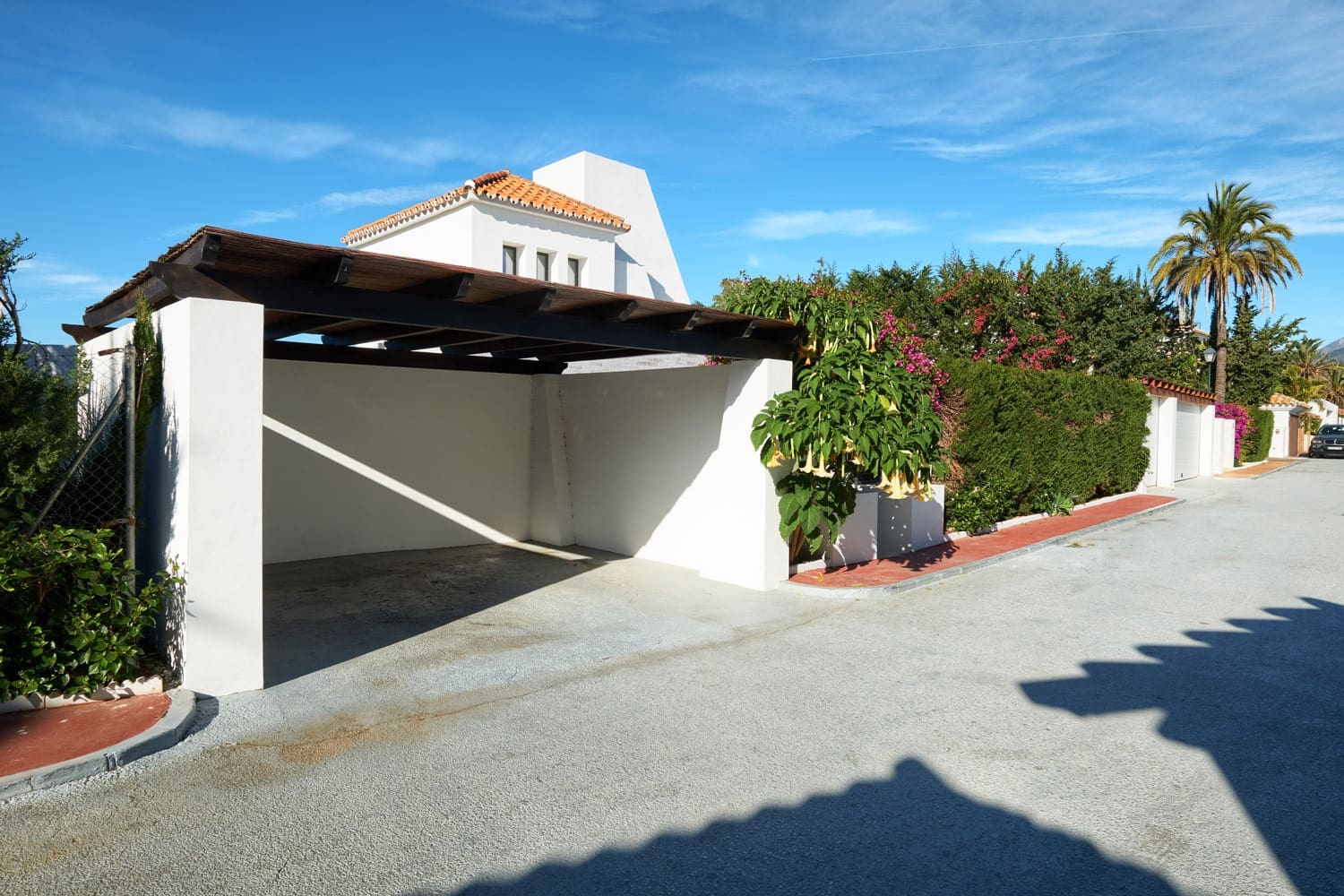 4 sypialnia Willa na sprzedaż w Marbella z basenem garażem - 1 795 000 € (Ref: 10001806)