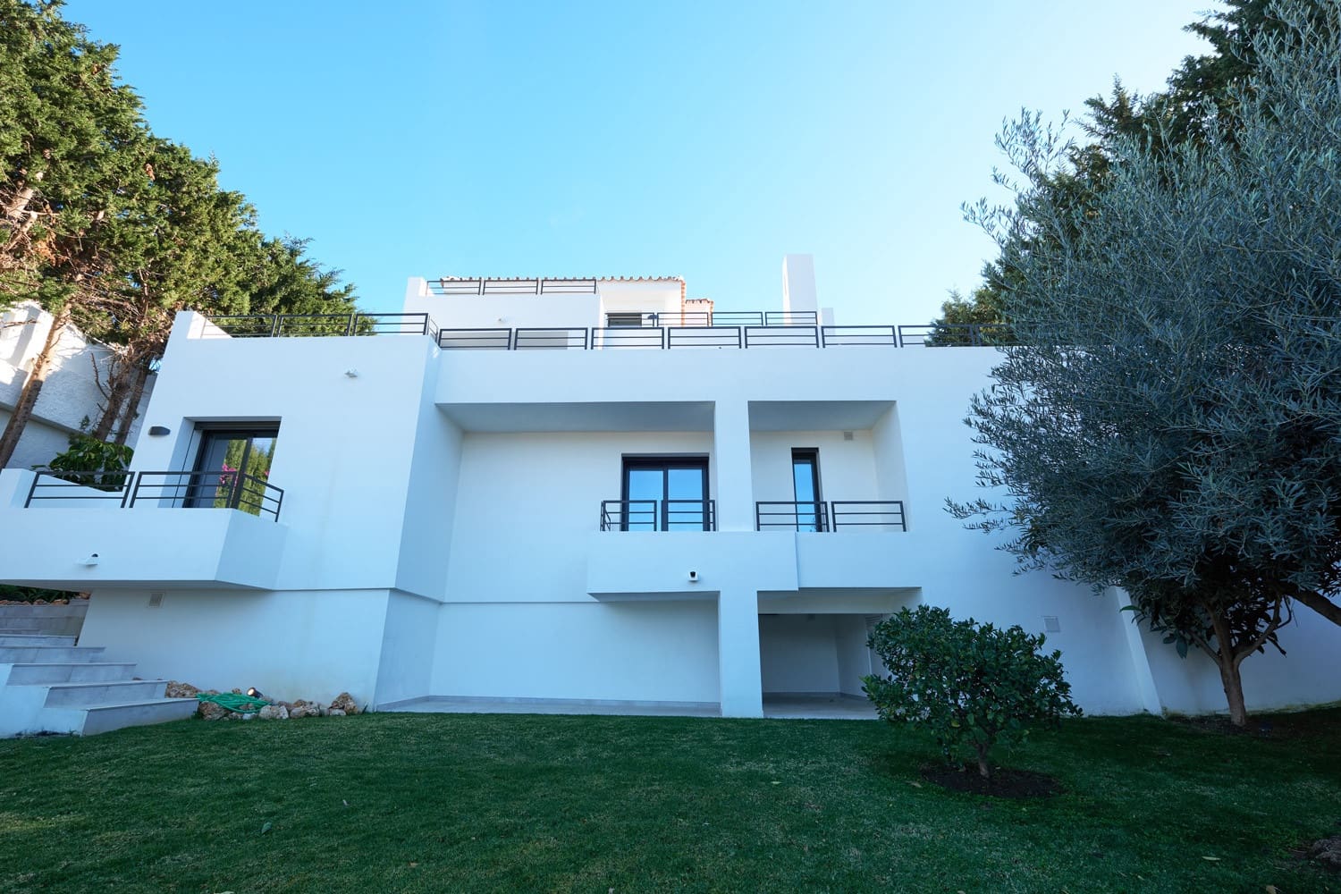 4 sypialnia Willa na sprzedaż w Marbella z basenem garażem - 1 795 000 € (Ref: 10001806)