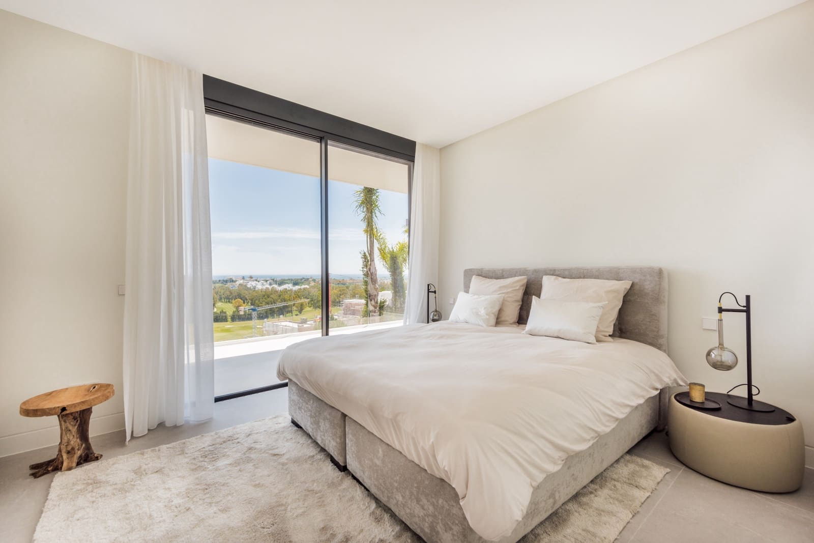 6 soverom Villa til salgs i Benahavis med svømmebasseng garasje - € 3 750 000 (Ref: 10001807)