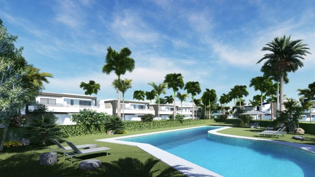 Chalet de 4 habitaciones en Estepona en venta con piscina garaje - 398.000 € (Ref: 10001812)
