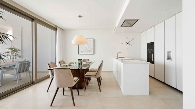 Apartamento de 2 habitaciones en Marbella en venta con piscina garaje - 695.000 € (Ref: 10001813)