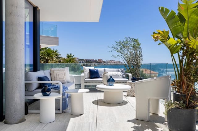 3 slaapkamer Appartement te koop in Estepona met zwembad garage - € 1.280.000 (Ref: 10001815)