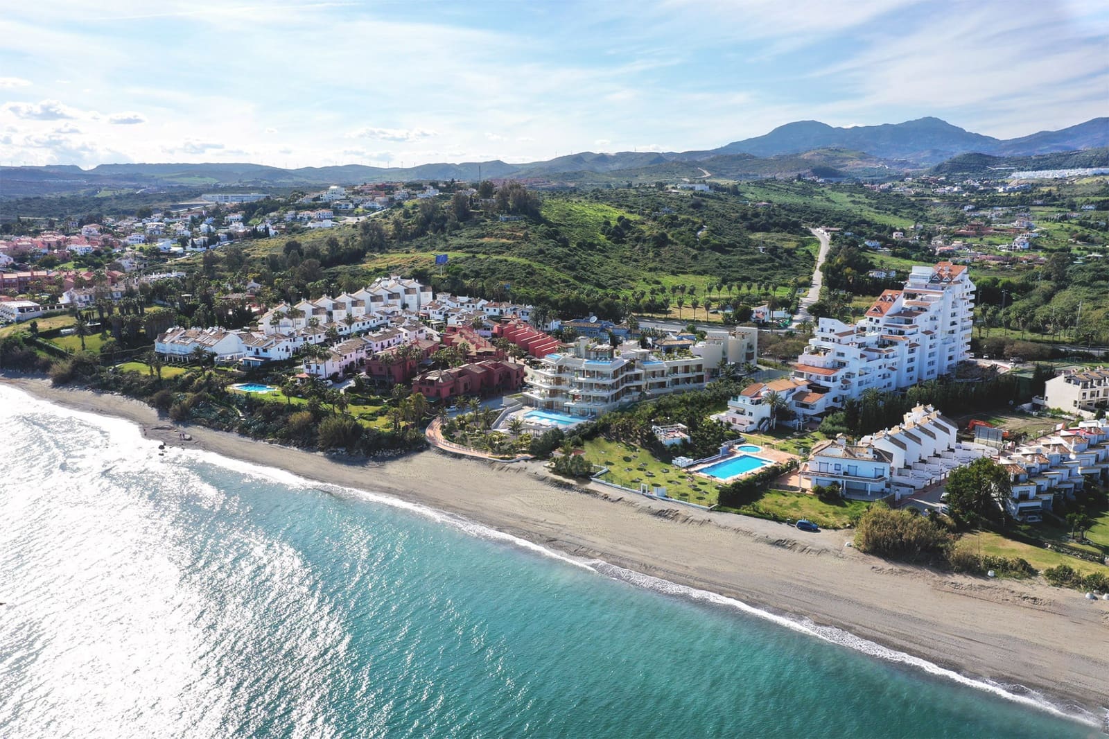 3 slaapkamer Appartement te koop in Estepona met zwembad garage - € 1.280.000 (Ref: 10001815)