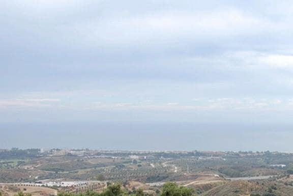 Tomt till salu i Marbella - 745 000 € (Ref: 10001818)