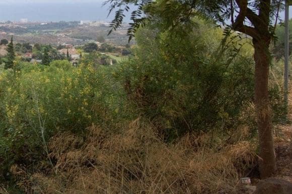 Tomt till salu i Marbella - 745 000 € (Ref: 10001818)