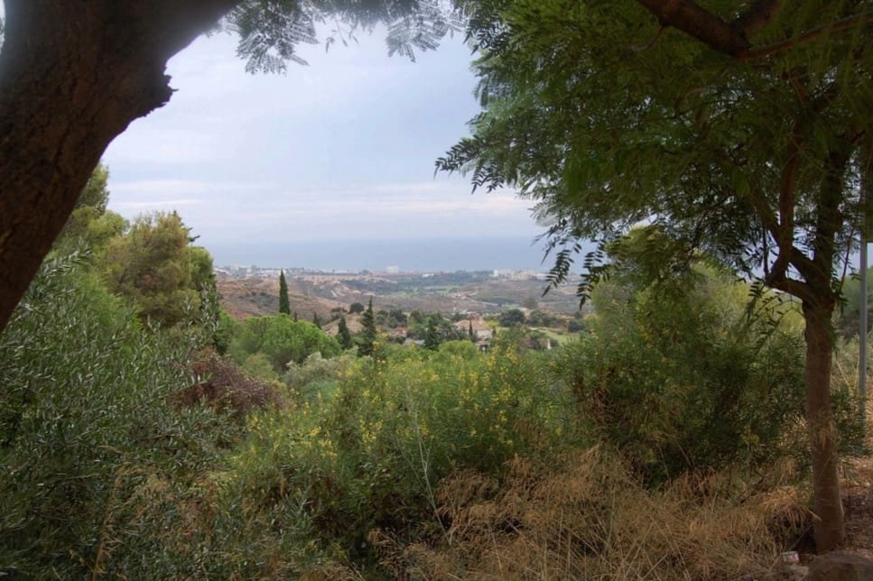Tomt till salu i Marbella - 745 000 € (Ref: 10001818)
