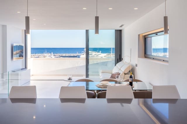 2 camera da letto Attico in vendita in Puerto Banus, Marbella con piscina garage - 999.000 € (Rif: 10001819)