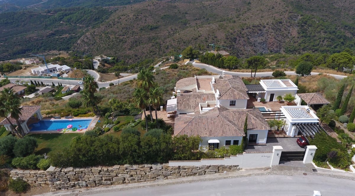 6 camera da letto Villa in vendita in Benahavis con piscina garage - 3.450.000 € (Rif: 10001822)